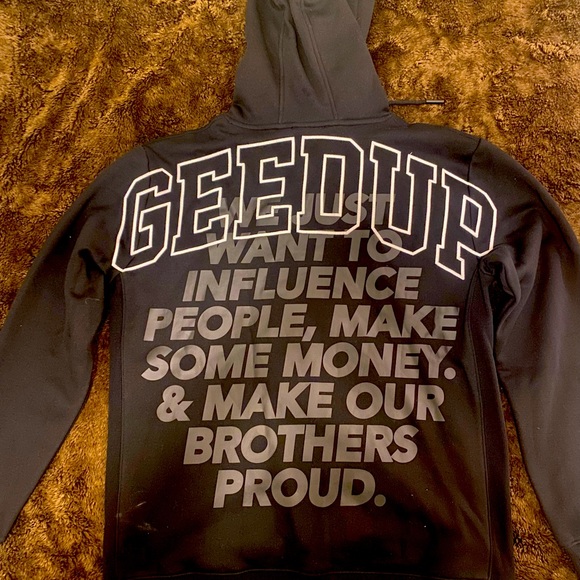 Upland CA.    Cell#  7072970877 - Picture 1 of 4